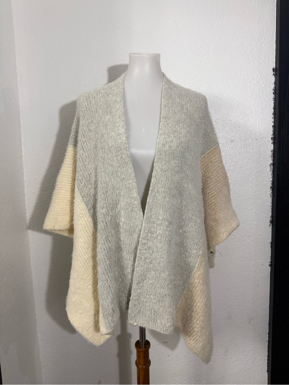 Anthropologie Cream & Light Gray Colorblock Open-Front Poncho Sweater